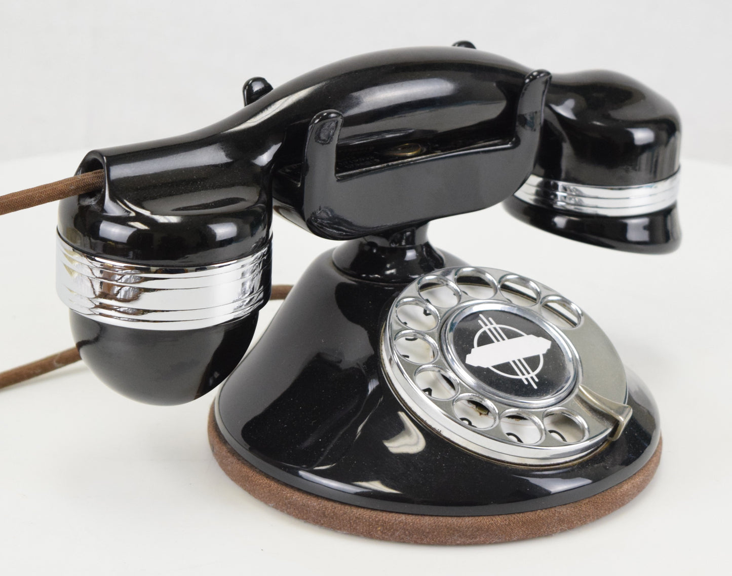 Automatic Electric Type 1a Deskphone with Chrome Trim