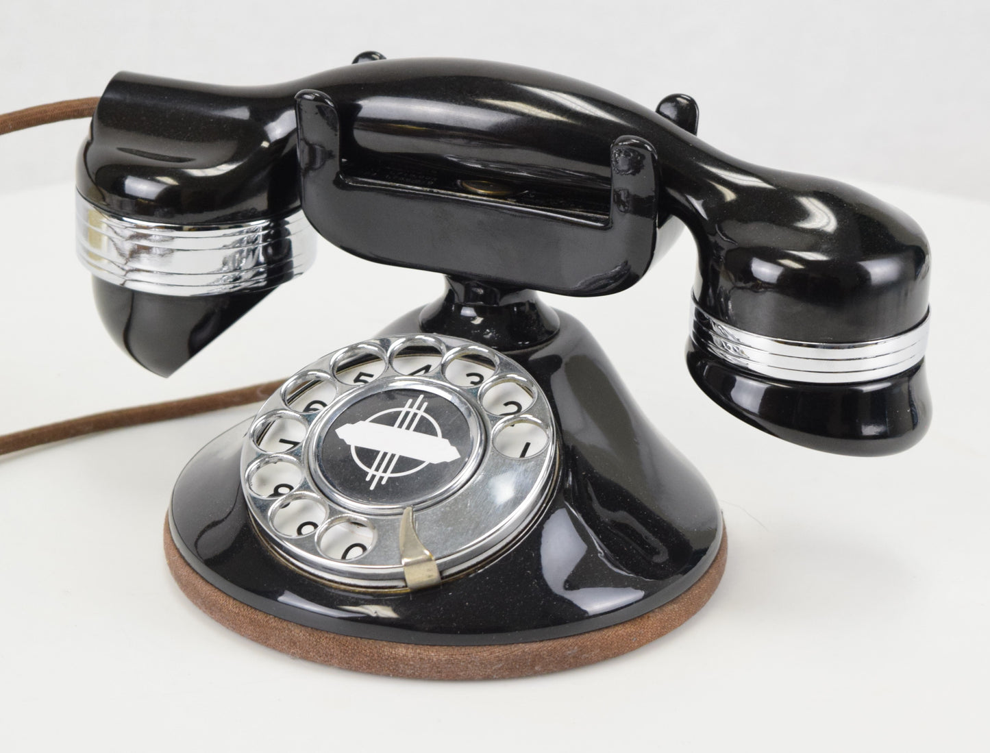 Automatic Electric Type 1a Deskphone with Chrome Trim