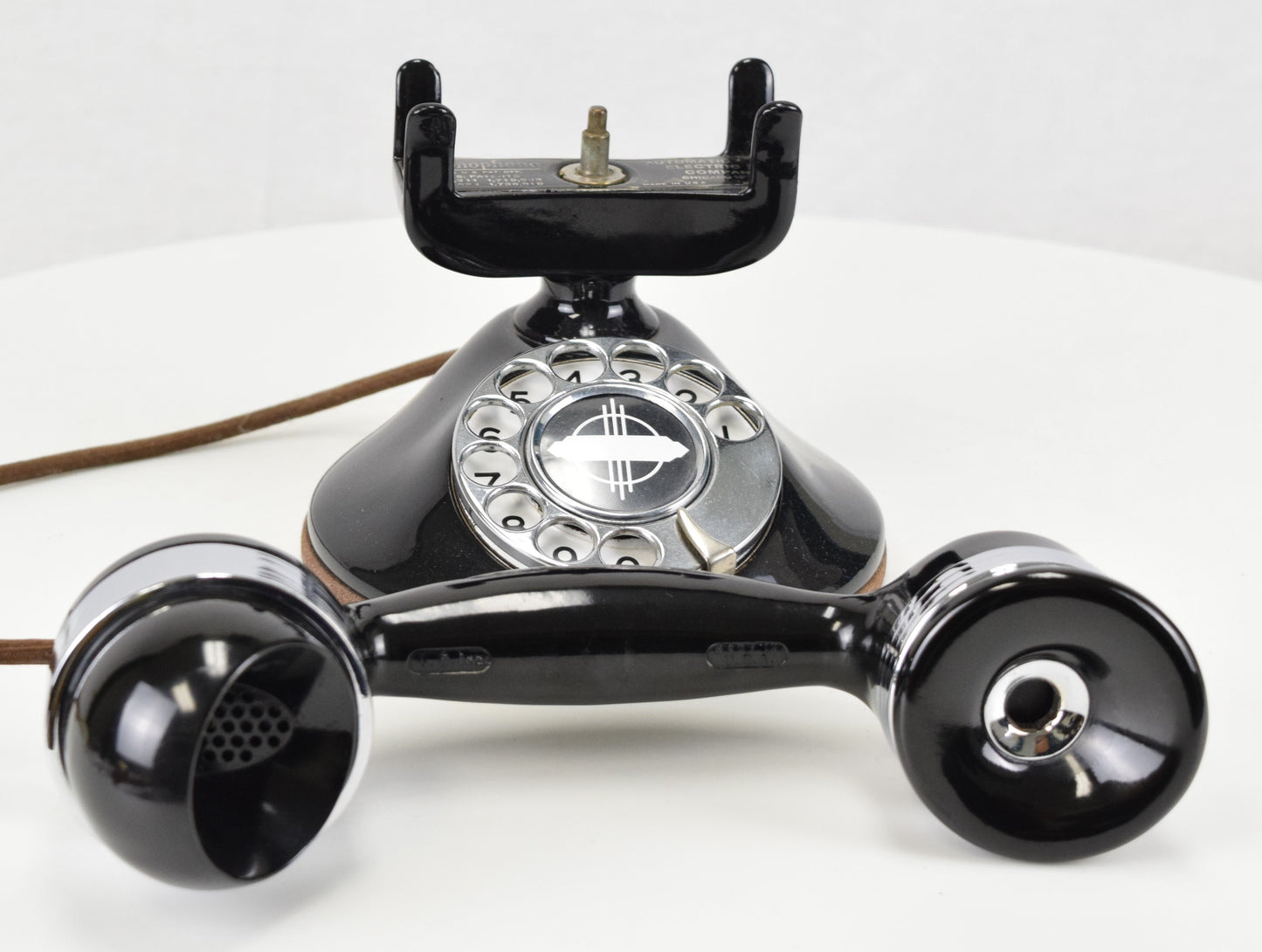 Automatic Electric Type 1a Deskphone with Chrome Trim