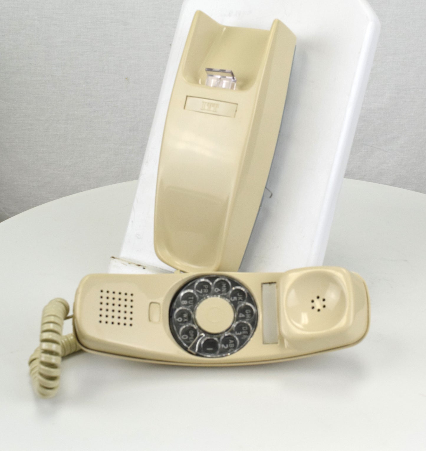 Trimline Rotary Wall Phone in Ivory