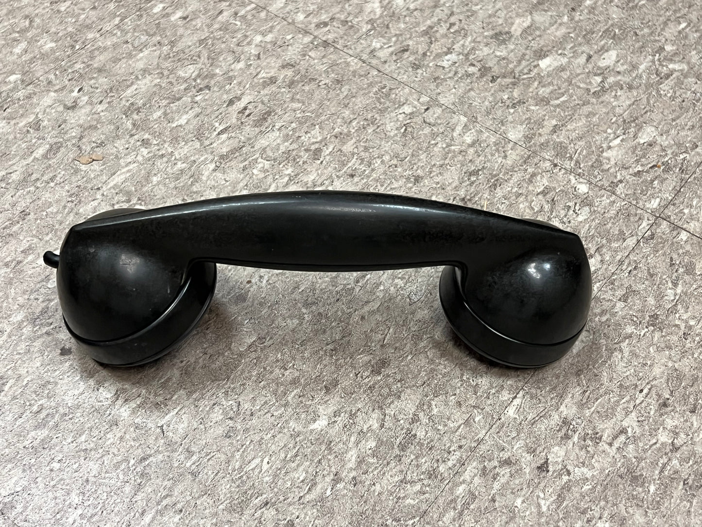 Set of 10 Northern or Western Electric F1 Handsets