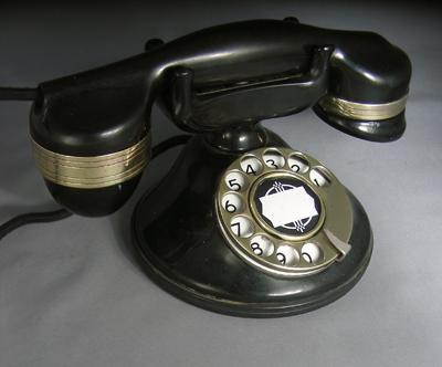 Automatic Electric Type 1a  Deskphone with Brass Trim