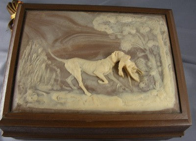 Chest Telephone - Hunting Dog