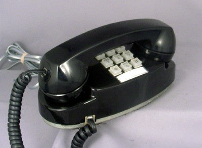 2702 - Black Princess Phone