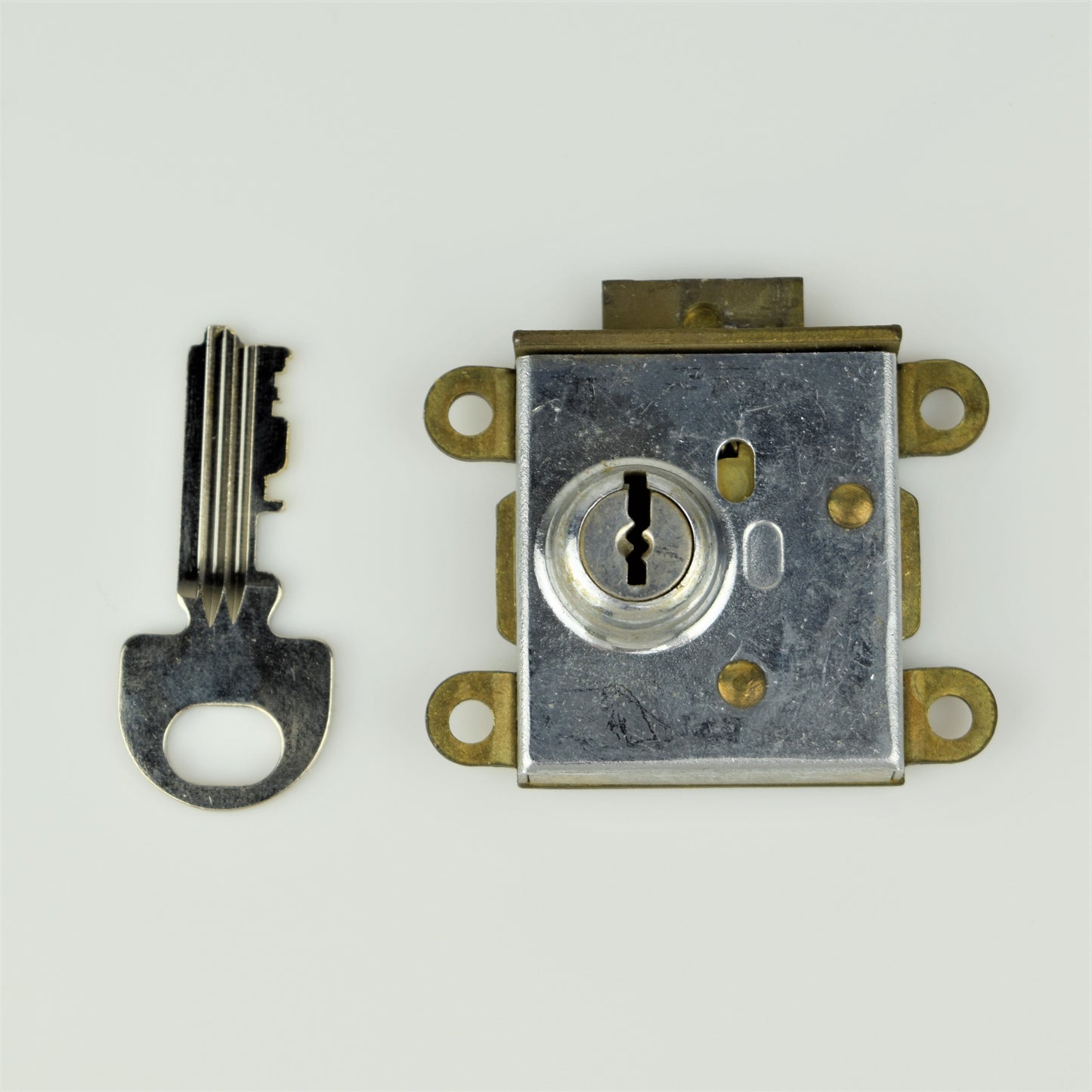 Automatic Electric - 29S Lock & Key