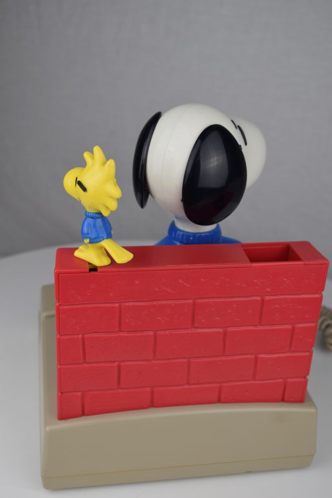 Joe Cool Snoopy and Woodstock Novelty Phone