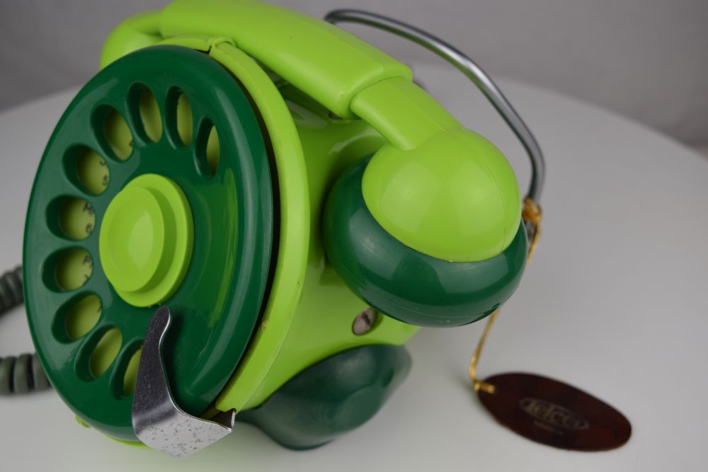 Airplane Phone - Green