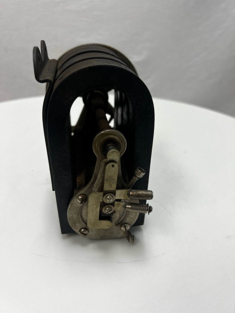 Kellogg 4 Bar Magneto - original condition