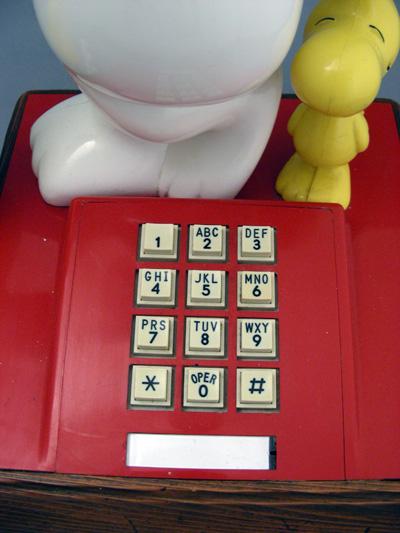 Vintage Snoopy deals & Woodstock phone