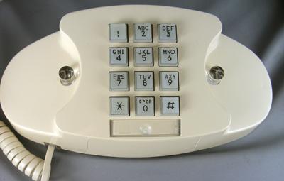 2702 - Ivory Princess Phone