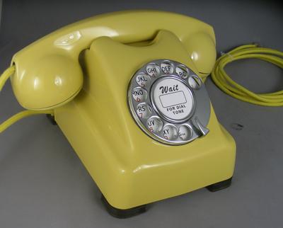 Kellogg masterphone 1000 ( aka redbar) - Yellow