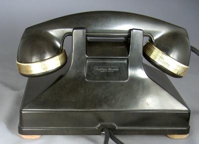 Northern Electric No. 1 - Black with Brass Trim