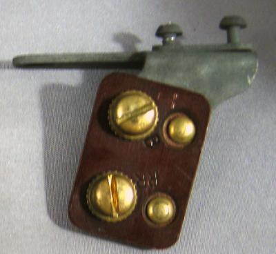 Candlestick Terminal Mount - YB / RR