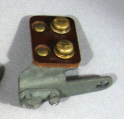 Candlestick Terminal Mount - YB / RR