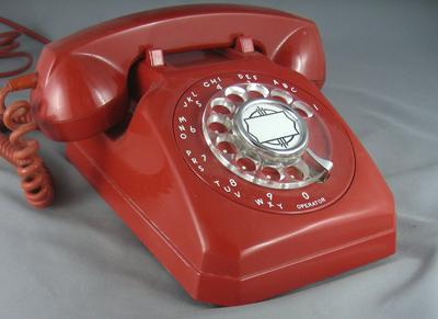Stromberg Carlson 1543 - Red