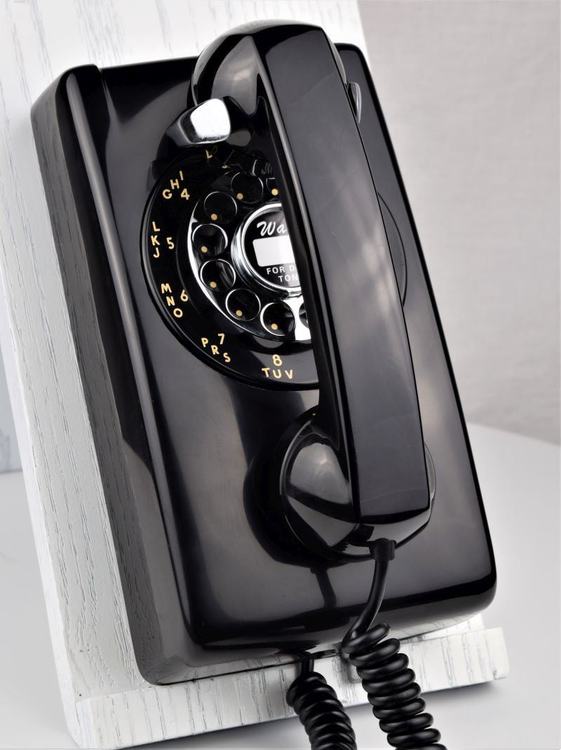 Black 554 Wall Telephone - Chrome Fingerwheel - Fully Restored and Working