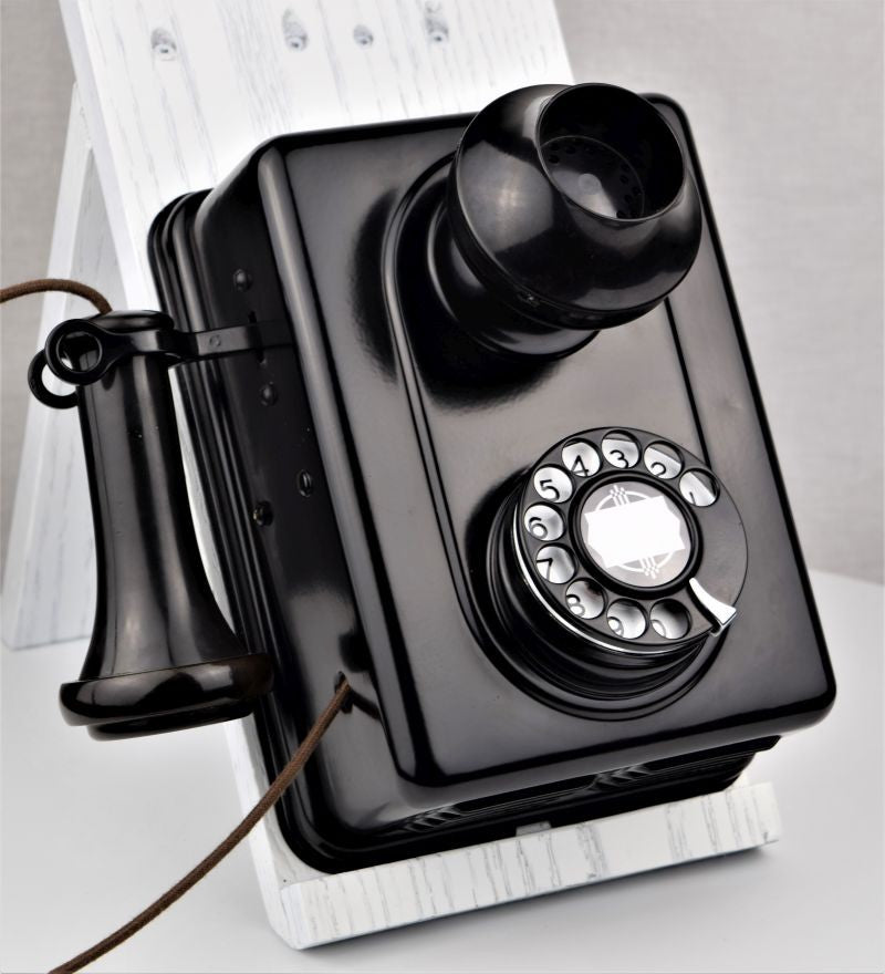 Type 21 Wall Phone- Bulldog