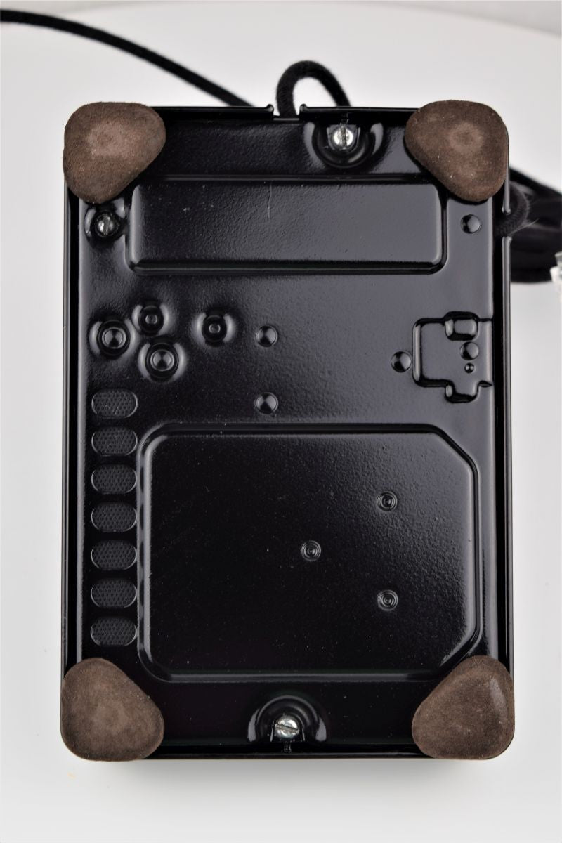 302 - Black - Pre War - E1 Handset - Metal Case