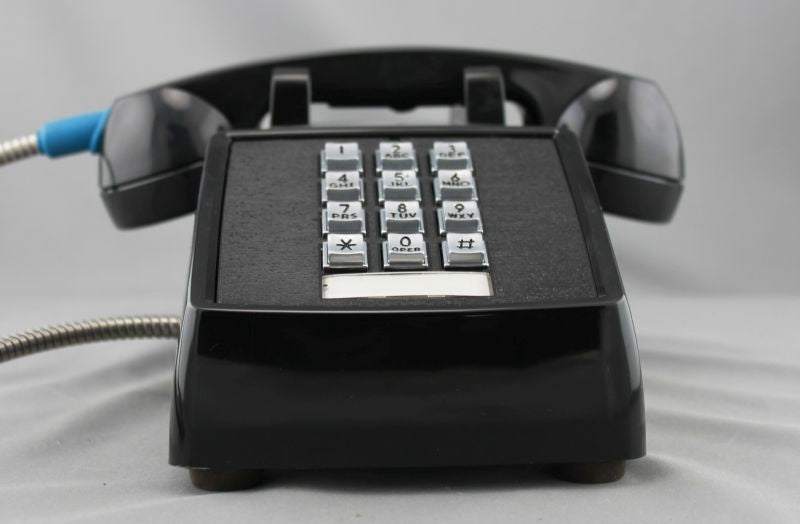 2500 Armored Desk Phone