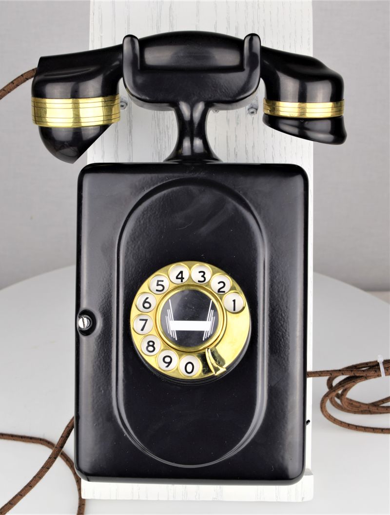 Automatic Electric No. 3 - Black with Brass Trim