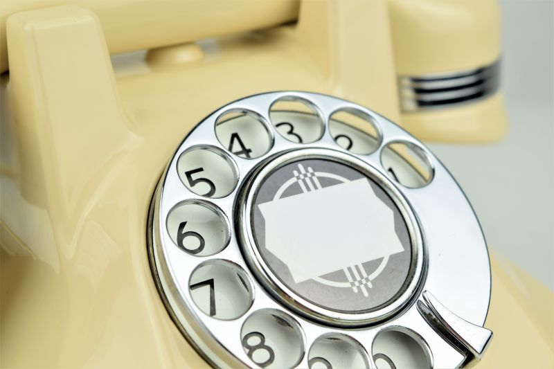 Automatic Electric Type 34 - Ivory with Chrome Trim