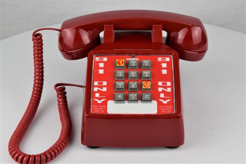 2500,Red,Dial 911 Only Deskphone