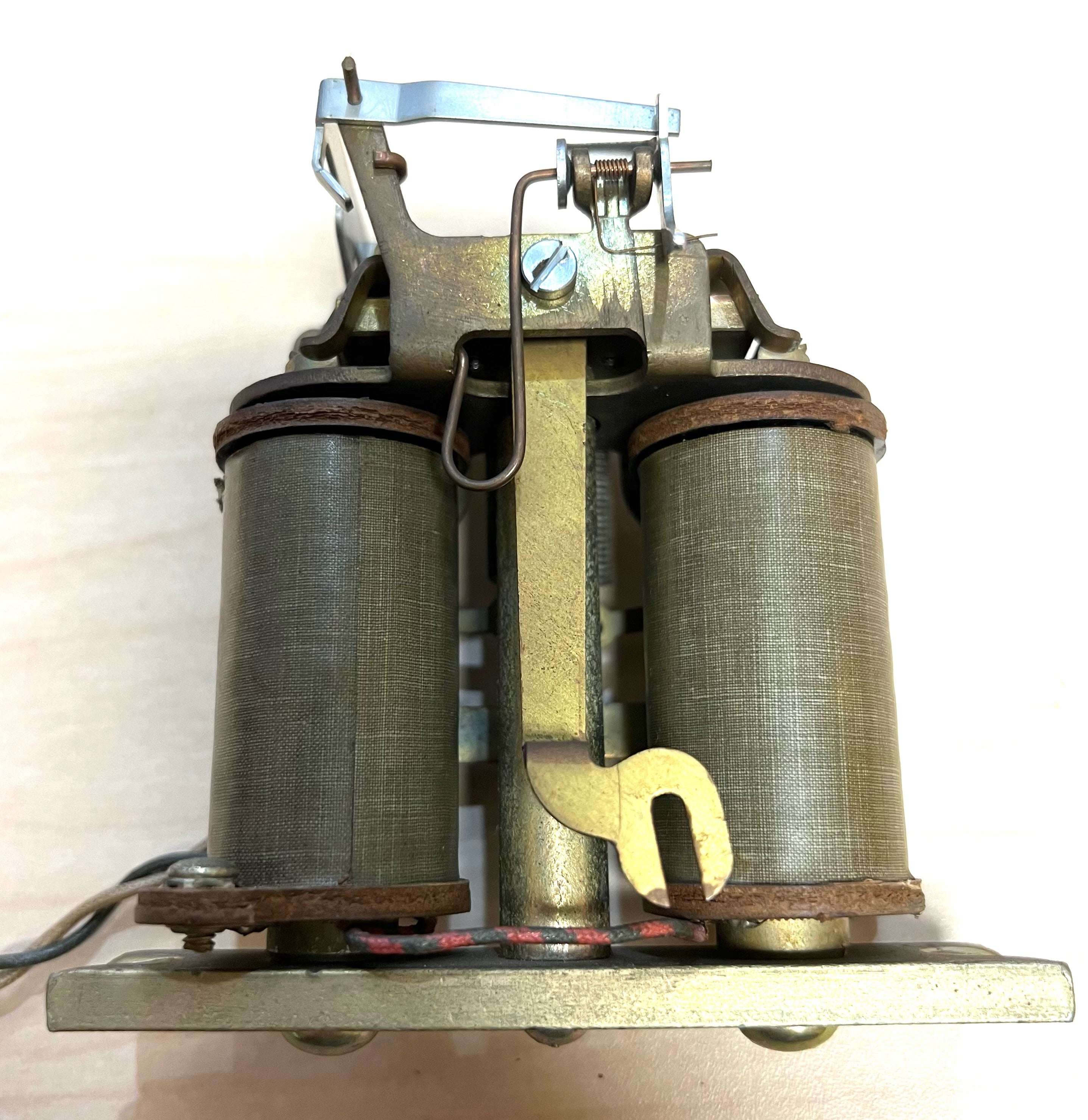 Coin Relay Western Electric Dual Coil Payphone Relay - Oldphoneworks – oldphoneworks