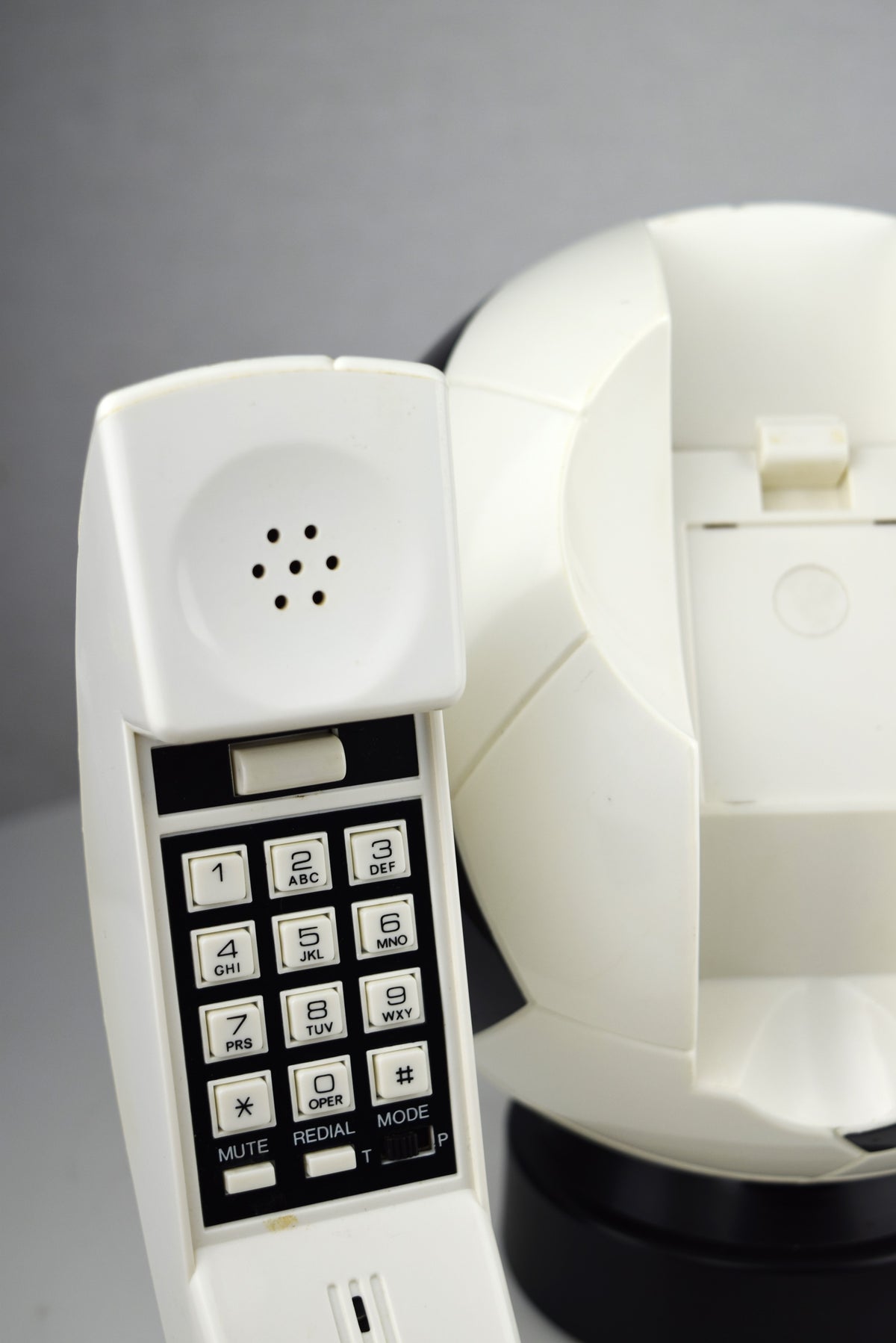 Soccer Ball Novelty Telephone – oldphoneworks