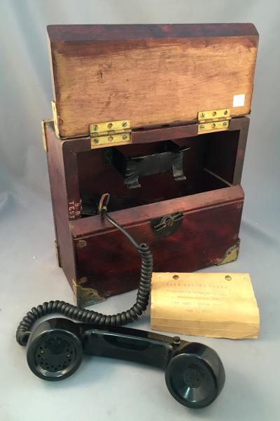 Field Telephone – oldphoneworks