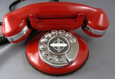 Reproduction Petite Deskphone - Red with Chrome Trim