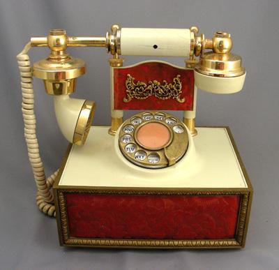 Mediterranean Brocade Phone