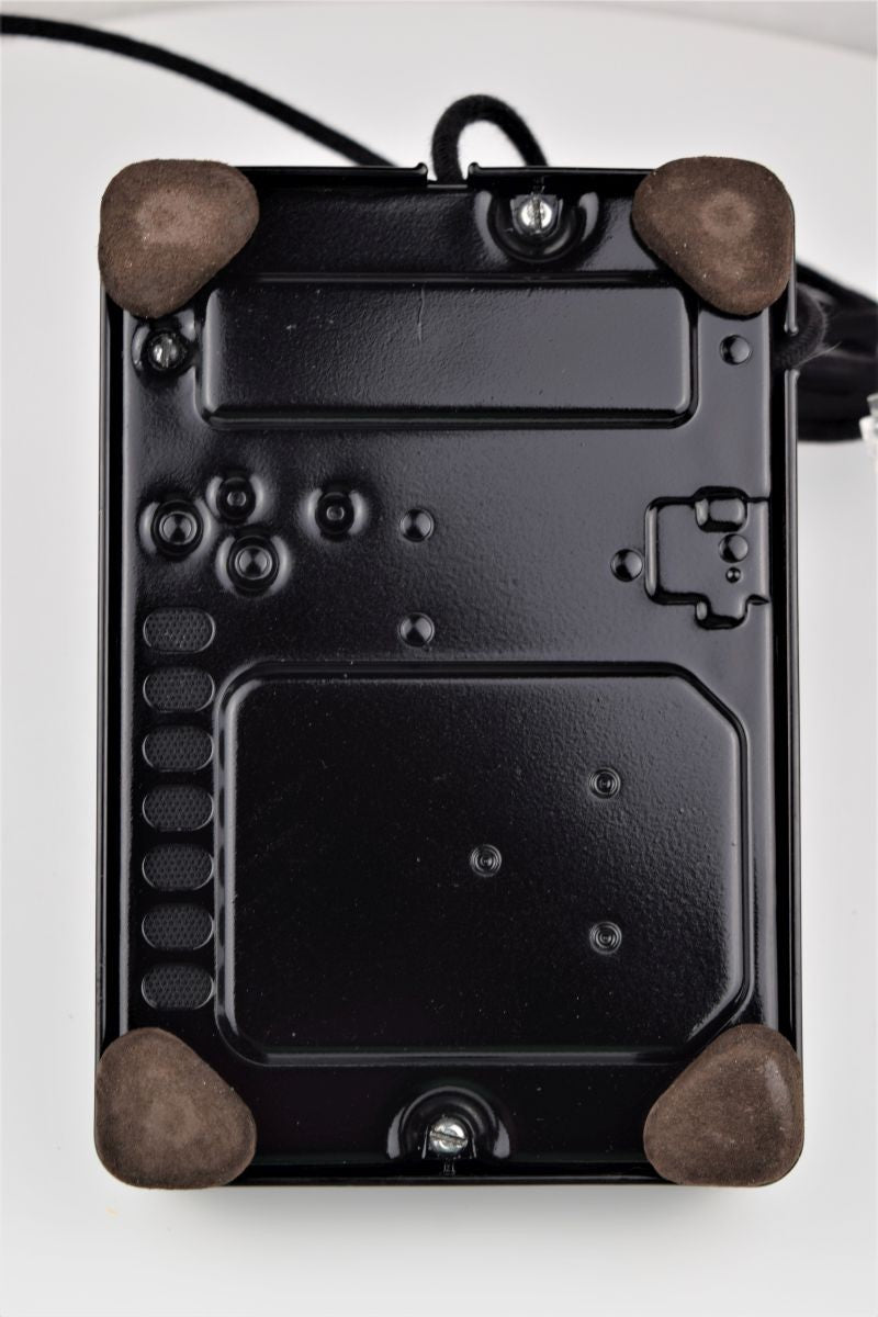 302 - Black - Pre War - E1 Handset - Metal Case 